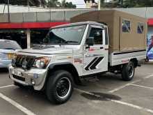 https://riyasewana.com/uploads/mahindra-bolero-maxi-281929044293.jpg