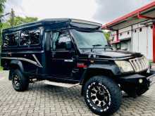 https://riyasewana.com/uploads/mahindra-bolero-maxitruck-2018-816204112083.jpg
