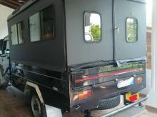 https://riyasewana.com/uploads/mahindra-bolero-maxitruck-29853006284.jpg