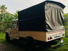 https://riyasewana.com/uploads/mahindra-bolero-plus-51354226026.jpg