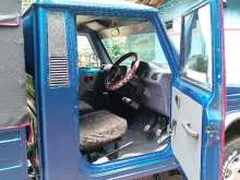 https://riyasewana.com/uploads/mahindra-bolero-plus-82040444053.jpg