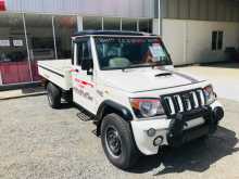 https://riyasewana.com/uploads/mahindra-brand-new-2025-1011502812192.jpg