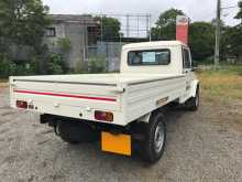 https://riyasewana.com/uploads/mahindra-brand-new-2025-2212405312484.jpg