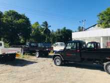 https://riyasewana.com/uploads/mahindra-brand-new-2025-2220461412984.jpg