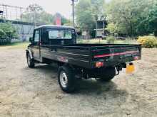 https://riyasewana.com/uploads/mahindra-brand-new-2025-2711303912964.jpg