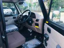 https://riyasewana.com/uploads/mahindra-brand-new-2025-3011211312213.jpg