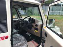 https://riyasewana.com/uploads/mahindra-brand-new-2025-89311912103.jpg