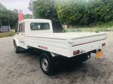 https://riyasewana.com/uploads/mahindra-brand-new-2025-89311912384.jpg