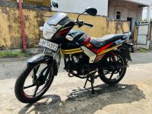Mahindra Centuro 2017 Motorbike