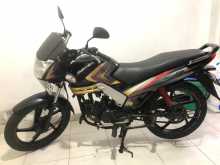 Mahindra Centuro 2014 Motorbike