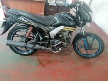 https://riyasewana.com/uploads/mahindra-centuro-6951466592.jpg