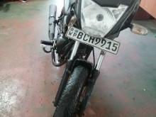 Mahindra Centuro 2015 Motorbike