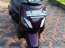 Mahindra Gusto 2015 Motorbike