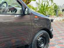https://riyasewana.com/uploads/mahindra-genio-bolero-2019451122583.jpg