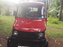 Mahindra Gio 2010 Lorry