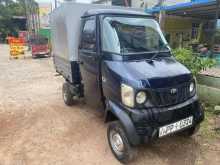 Mahindra GIO 2010 Lorry
