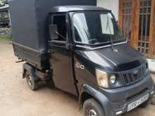 Mahindra Gio 2011 Lorry