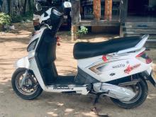 https://riyasewana.com/uploads/mahindra-gusto-1021225024781.jpg