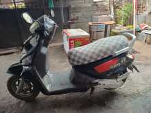 https://riyasewana.com/uploads/mahindra-gusto-110-25947274033.jpg