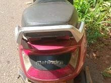 Mahindra Gusto 2015 Motorbike