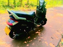 Mahindra Gusto 2015 Motorbike