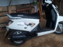 https://riyasewana.com/uploads/mahindra-gusto-1121251219805.jpg