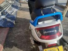 https://riyasewana.com/uploads/mahindra-gusto-125-191448496952.jpg