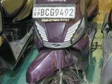 Mahindra GUSTO 2015 Motorbike