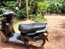 Mahindra Gusto 2016 Motorbike