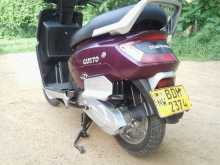 https://riyasewana.com/uploads/mahindra-gusto-151205174772.jpg