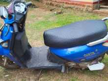 https://riyasewana.com/uploads/mahindra-gusto-181139124522.jpg