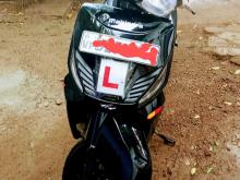 https://riyasewana.com/uploads/mahindra-gusto-2211273619645.jpg