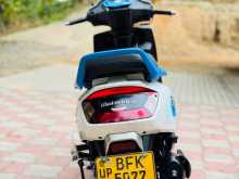 Mahindra Gusto 2016 Motorbike