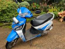 Mahindra Gusto 2017 Motorbike