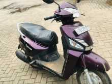 Mahindra Gusto 2015 Motorbike