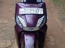 Mahindra Gusto 2015 Motorbike