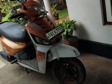 Mahindra Gusto 2016 Motorbike