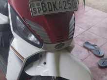 Mahindra Gusto 2015 Motorbike
