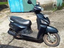 Mahindra Gusto 2015 Motorbike
