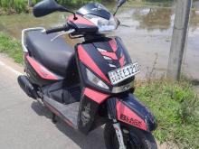 Mahindra GUSTO 2016 Motorbike