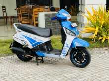 Mahindra Gusto 2019 Motorbike