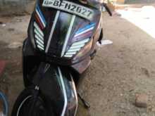 Mahindra Gusto 2017 Motorbike