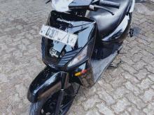 https://riyasewana.com/uploads/mahindra-gusto-91004376366.jpg