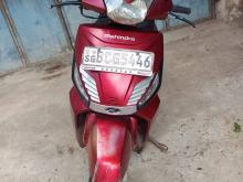Mahindra Gusto 2015 Motorbike
