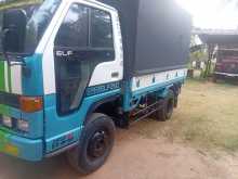 Mahindra Isusu 106 1982 Lorry