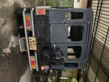 https://riyasewana.com/uploads/mahindra-jeep-1989-510103012784.jpg