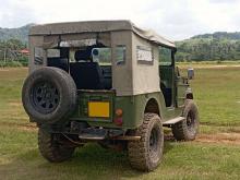 https://riyasewana.com/uploads/mahindra-jeep-20936106936.jpg