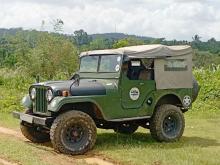 https://riyasewana.com/uploads/mahindra-jeep-32041176166.jpg