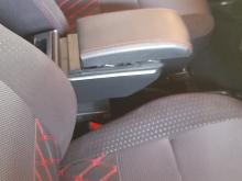 https://riyasewana.com/uploads/mahindra-kuv-100-1921351117025.jpg