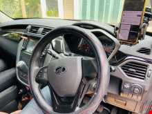 https://riyasewana.com/uploads/mahindra-kuv-100-2021-189163312424.jpg